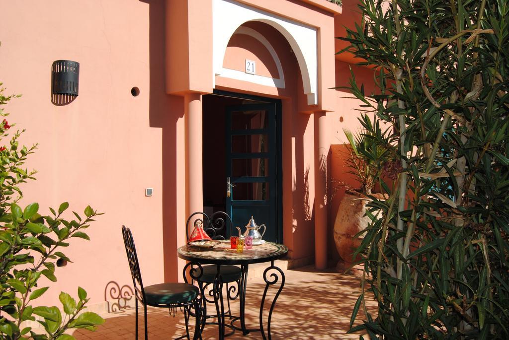 Les Tourmalines Bed & Breakfast Afeggou Exterior foto